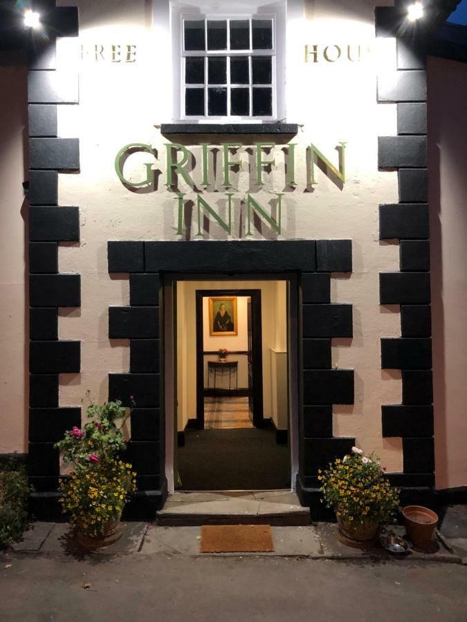 Hotel The Griffin Llyswen à Brecon Extérieur photo